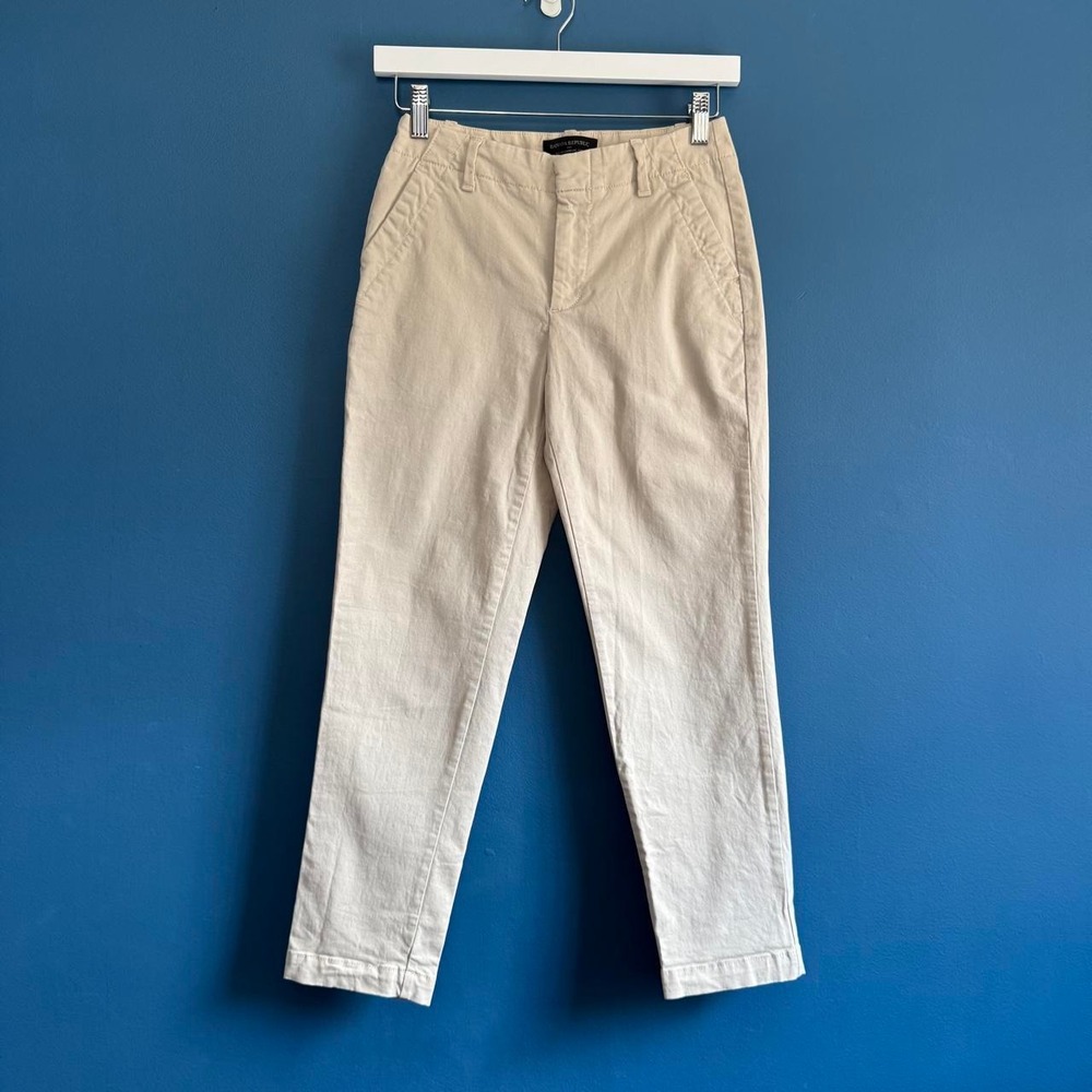 Banana Republic Slim Flat Front Khaki Pants Women's Size 00P Beige Classic Prep